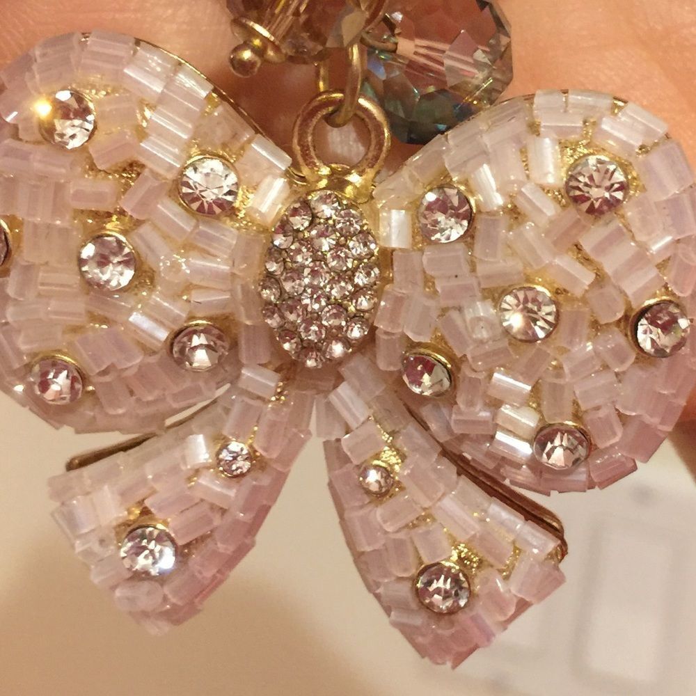 Bow Keychain - Picture 7 of 8